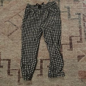 Baby GAP. Size 4 years. Light weight material.